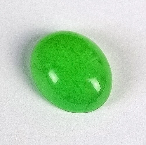 Oval green chrysoprase cabochon